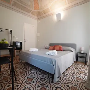 Couette-café Domus Maqueda